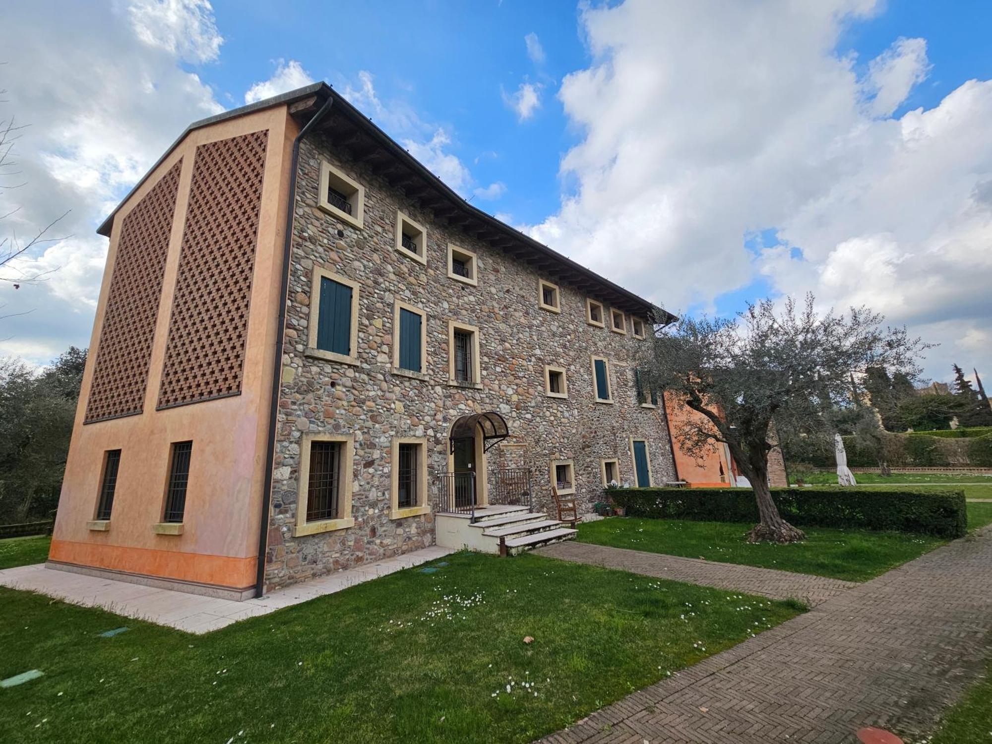 Corte La Guarnigione Валеджо-суль-Мінчо Екстер'єр фото